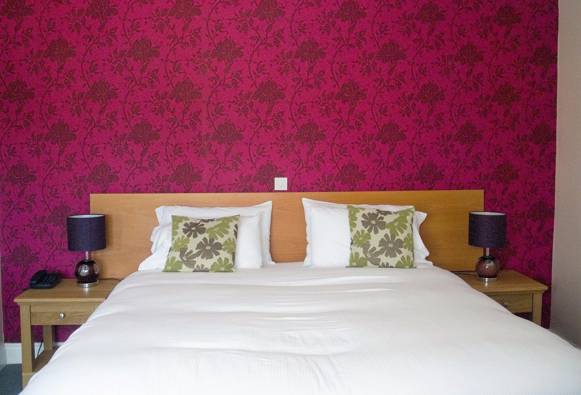 The Beara Coast Hotel Castletownbere Exteriör bild