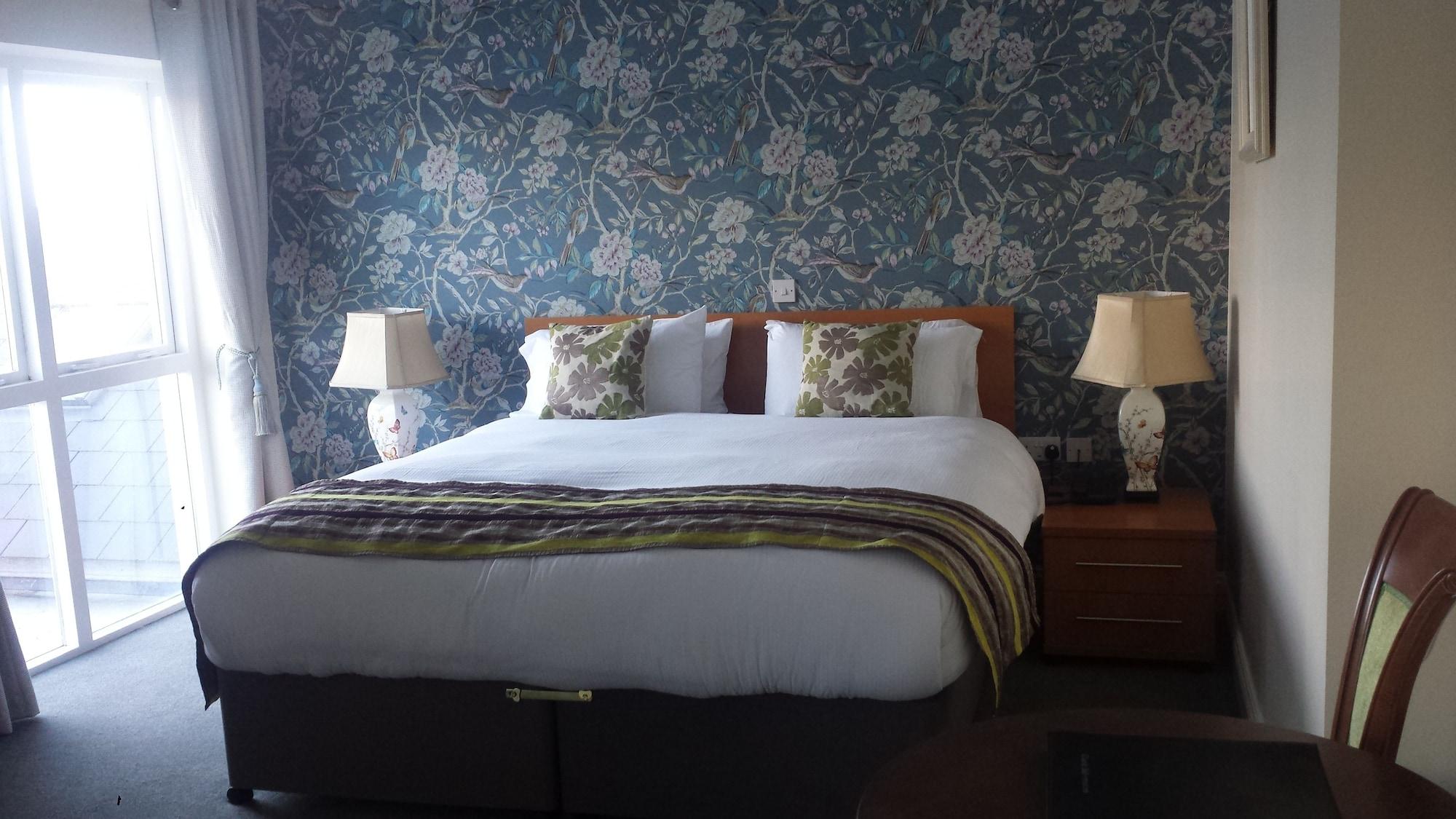 The Beara Coast Hotel Castletownbere Exteriör bild