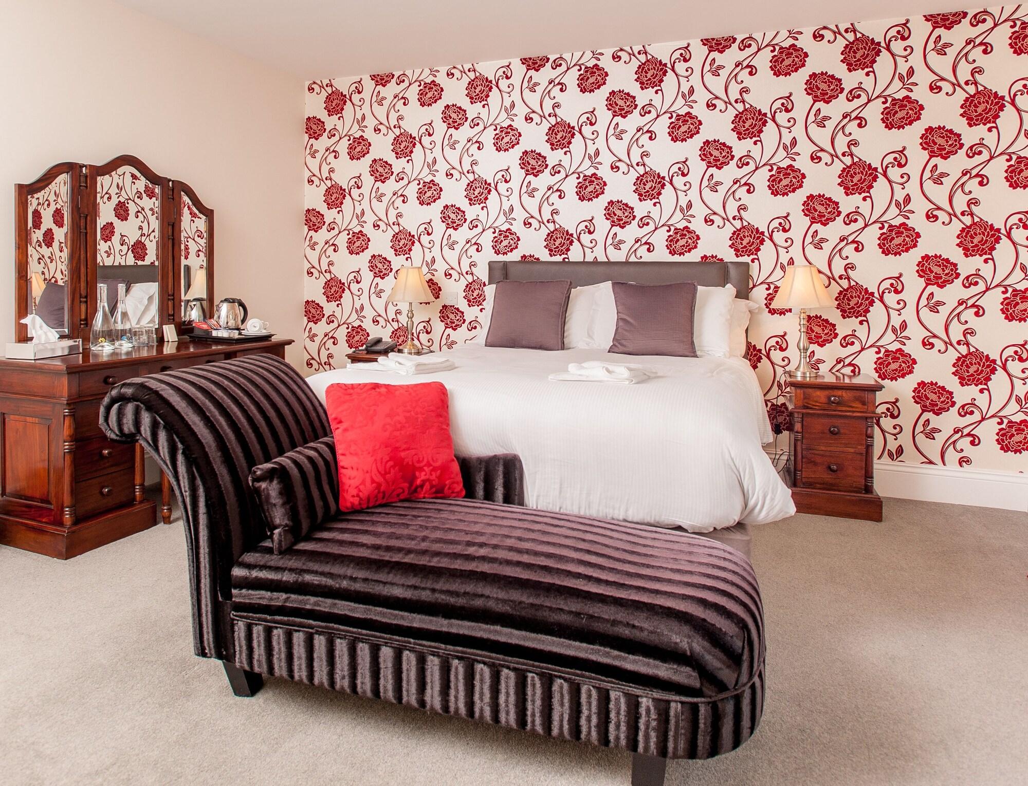 The Beara Coast Hotel Castletownbere Exteriör bild