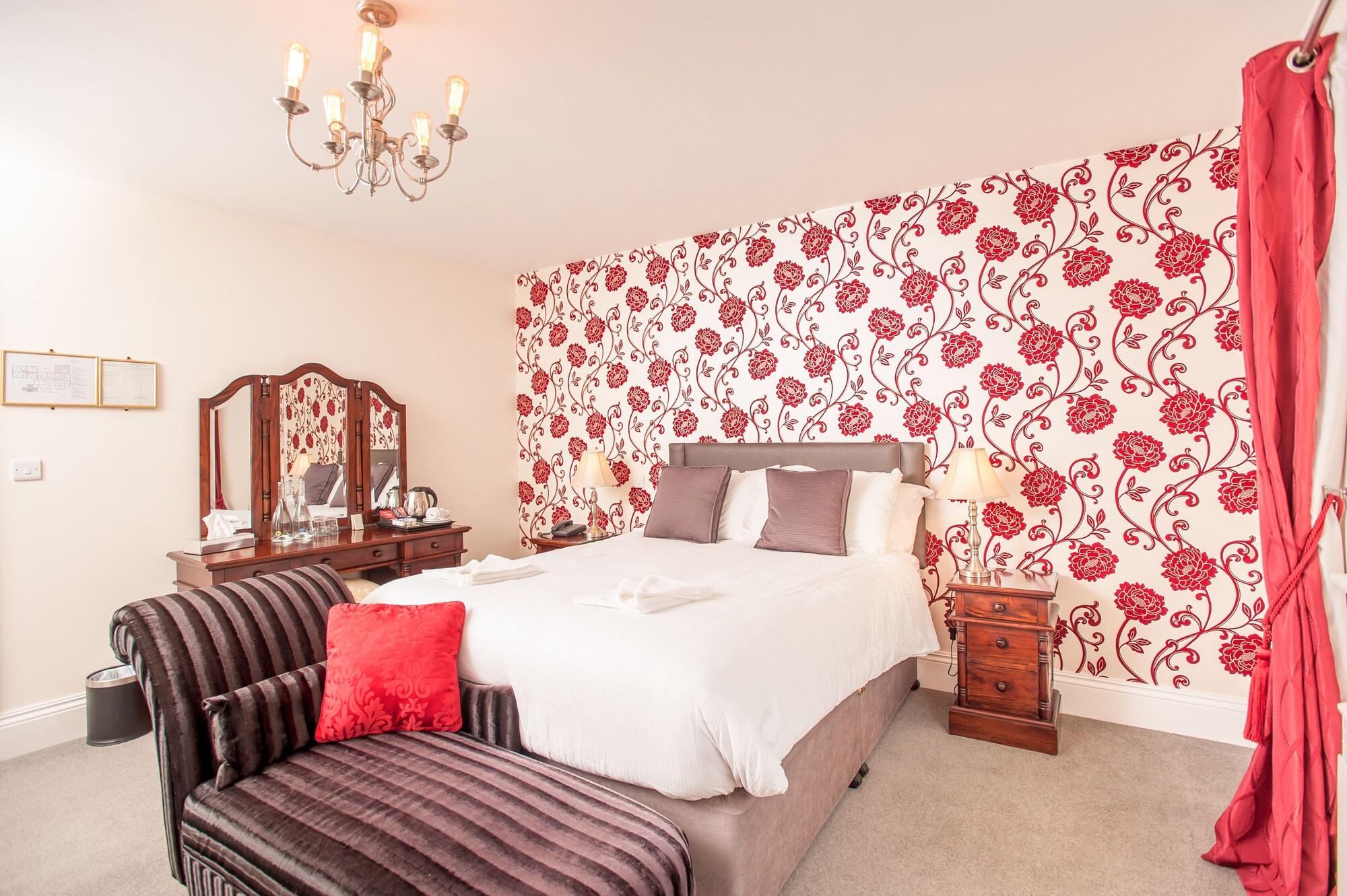 The Beara Coast Hotel Castletownbere Exteriör bild