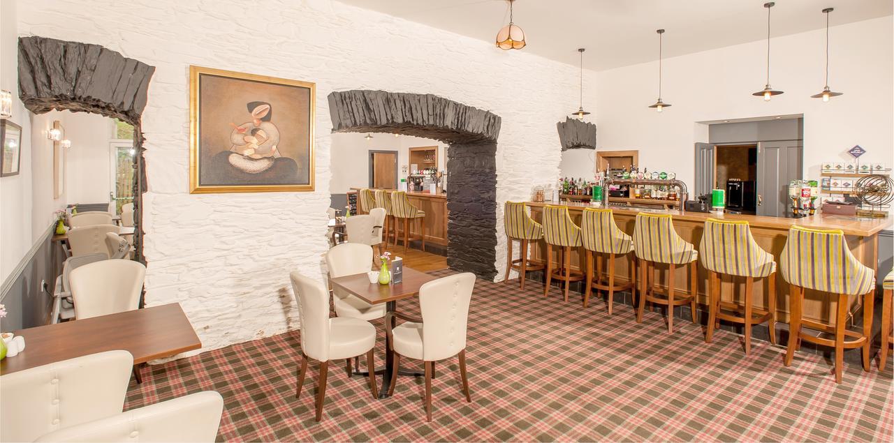 The Beara Coast Hotel Castletownbere Exteriör bild