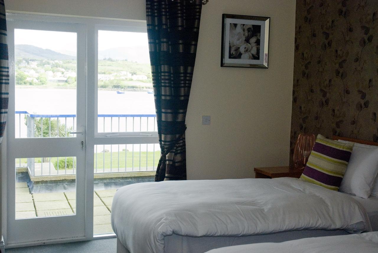 The Beara Coast Hotel Castletownbere Exteriör bild